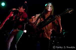 images/02-04-12-Mykl-Embryon/5-Mykl-Embryon.jpg