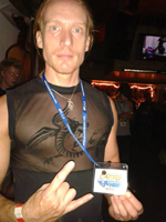 images/11-07-13-Mykl-Embryon/2-Mykl-Embryon.jpg