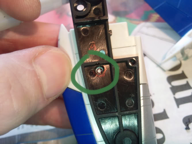 Tutorial: How To Fix MP Seekers (make them more poseable and G1 cartoon accurate) ~Tutorial: How To Fix MP Seekers (make them more poseable and G1 cartoon accurate)~