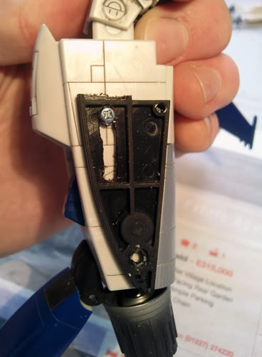 Tutorial: How To Fix MP Seekers (make them more poseable and G1 cartoon accurate) ~Tutorial: How To Fix MP Seekers (make them more poseable and G1 cartoon accurate)~