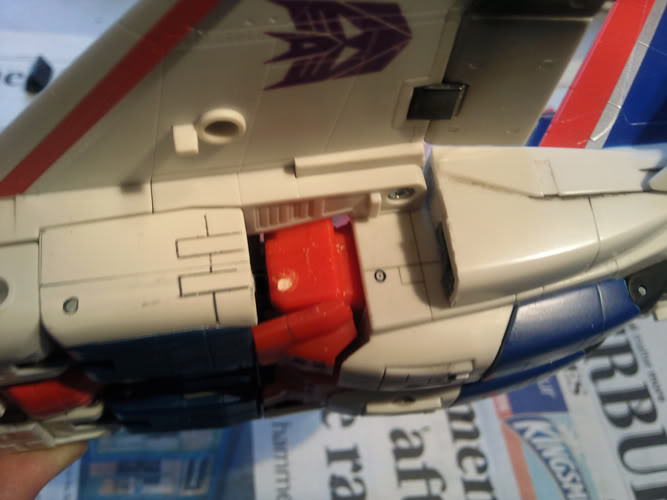 Tutorial: How To Fix MP Seekers (make them more poseable and G1 cartoon accurate) ~Tutorial: How To Fix MP Seekers (make them more poseable and G1 cartoon accurate)~