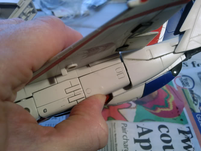 Tutorial: How To Fix MP Seekers (make them more poseable and G1 cartoon accurate) ~Tutorial: How To Fix MP Seekers (make them more poseable and G1 cartoon accurate)~