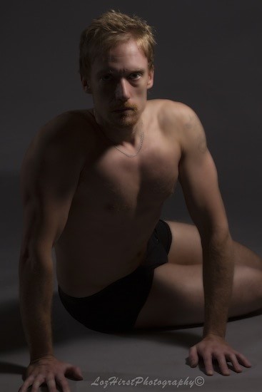 My-Kl modelling For Loz Hirst